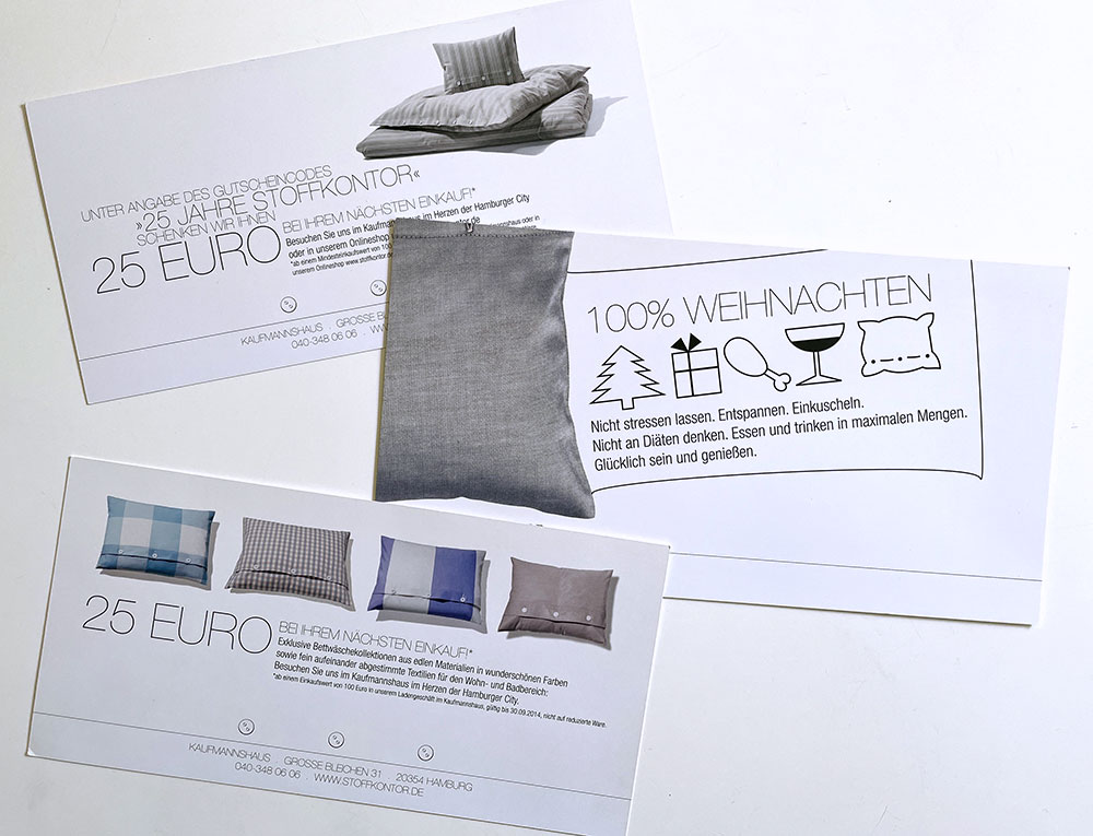 Weihnachtskarte und Gutschein im Corporate Identity eines Ladengeschäfts mit Onlineshop für Bettwäsche und Accessoires
