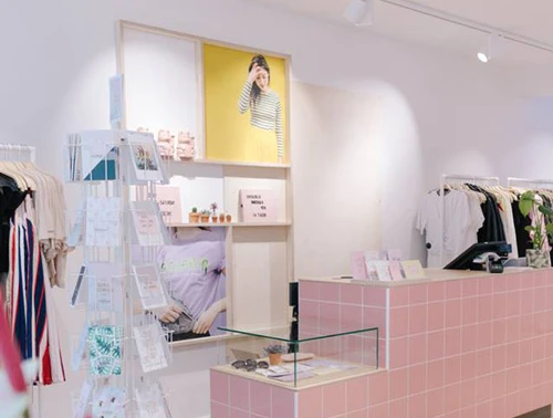 brainbreak Ladenbau Referenz Fashion Store Broke Berlin, Bild 1