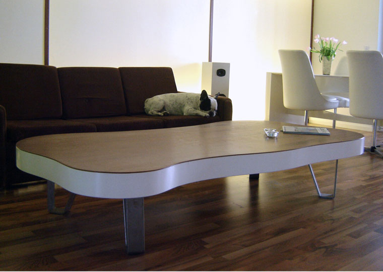 brainbreak Referenz: Loungetisch Nussbaum Lack Weiß